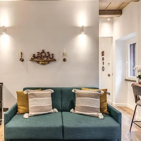 Piazza Dei Renzi Trastevere Building 4 Bedroom With Terrace Apartment *