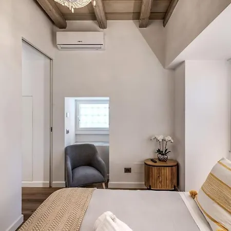 公寓 Piazza Dei Renzi Trastevere Building 4 Bedroom With Terrace