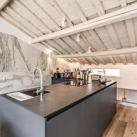 Apartment Piazza Dei Renzi Trastevere Building 4 Bedroom With Terrace *