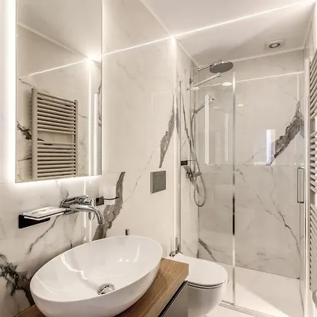 公寓 Piazza Dei Renzi Trastevere Building 4 Bedroom With Terrace *