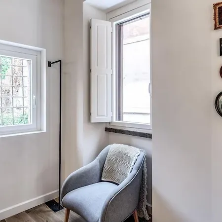Piazza Dei Renzi Trastevere Building 4 Bedroom With Terrace Appartamento *