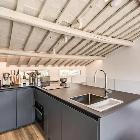 Appartamento Piazza Dei Renzi Trastevere Building 4 Bedroom With Terrace *
